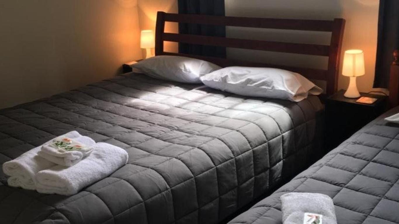 Bay Road Motels
