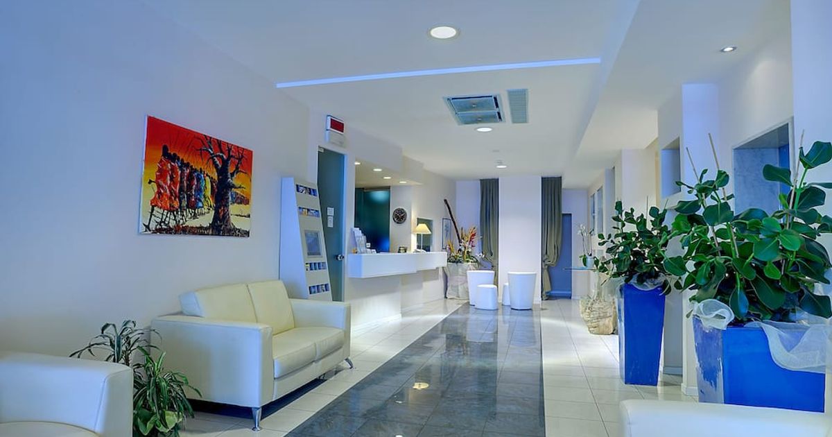 Hotel Cristallo Riccione à partir de 58 Hôtels à Riccione KAYAK