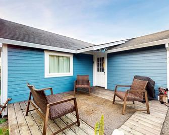 Seaside Cottage - Bodega Bay - Patio