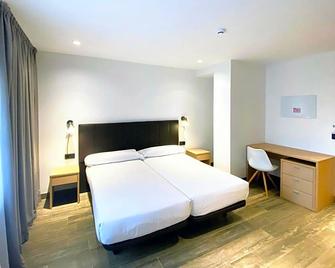 Met Pamplona - Pamplona - Habitación