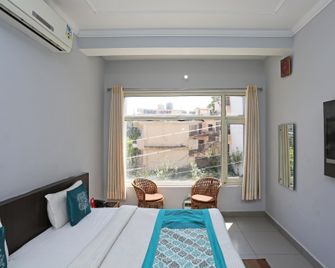 Hotel Devoy Inn - Rishikesh - Soggiorno