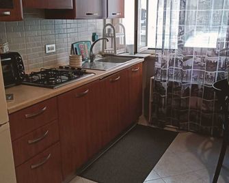 Gabriellas Home - The Naples You've Been Looking For. - Napoli - Cucina