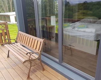 Hagi 1 Guesthouse - Húsavík - Balkon