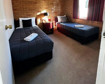 Narrandera Club Motor Inn - Narrandera - Bedroom