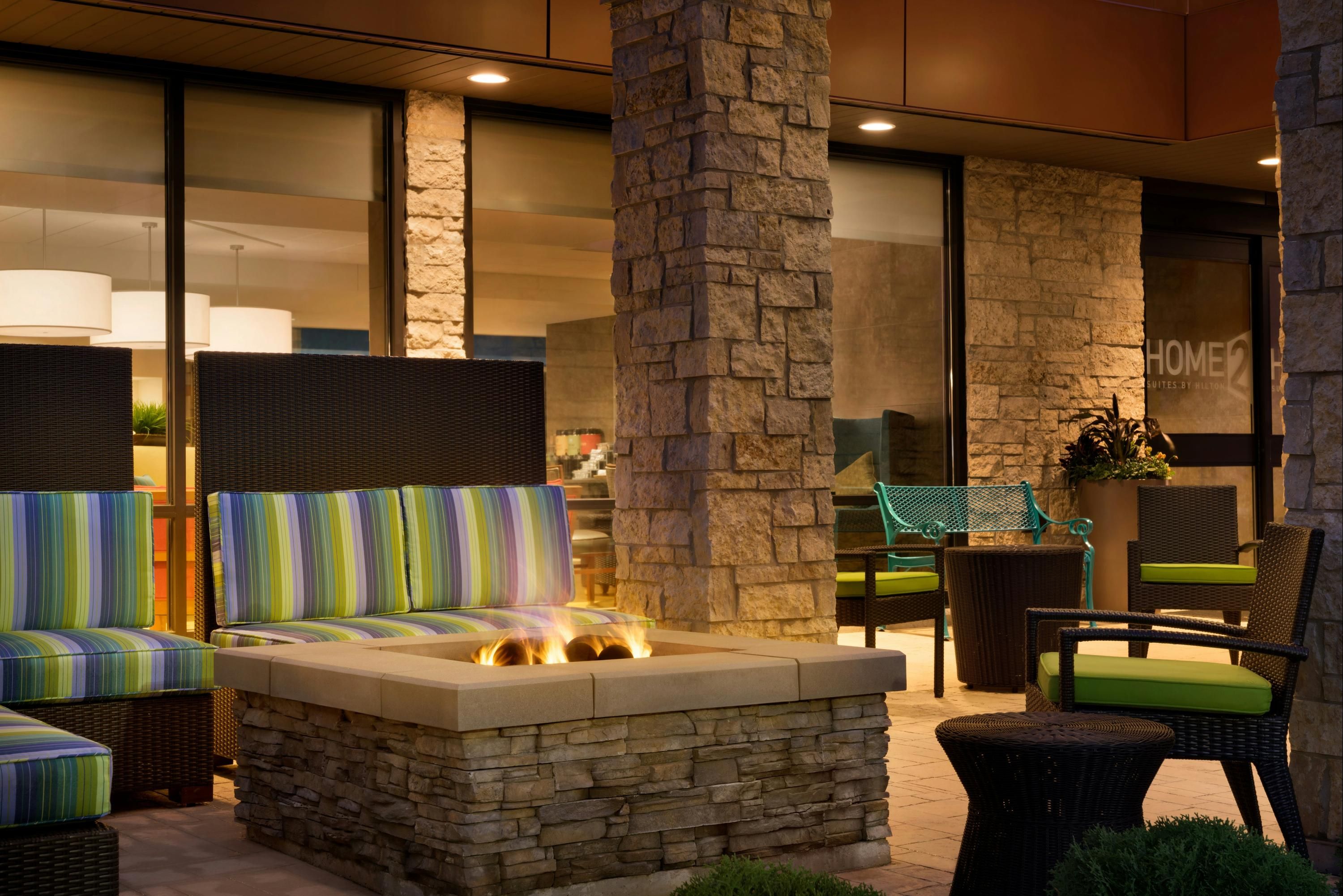 Home2 Suites by Hilton Joliet/Plainfield - Joliet - Lounge