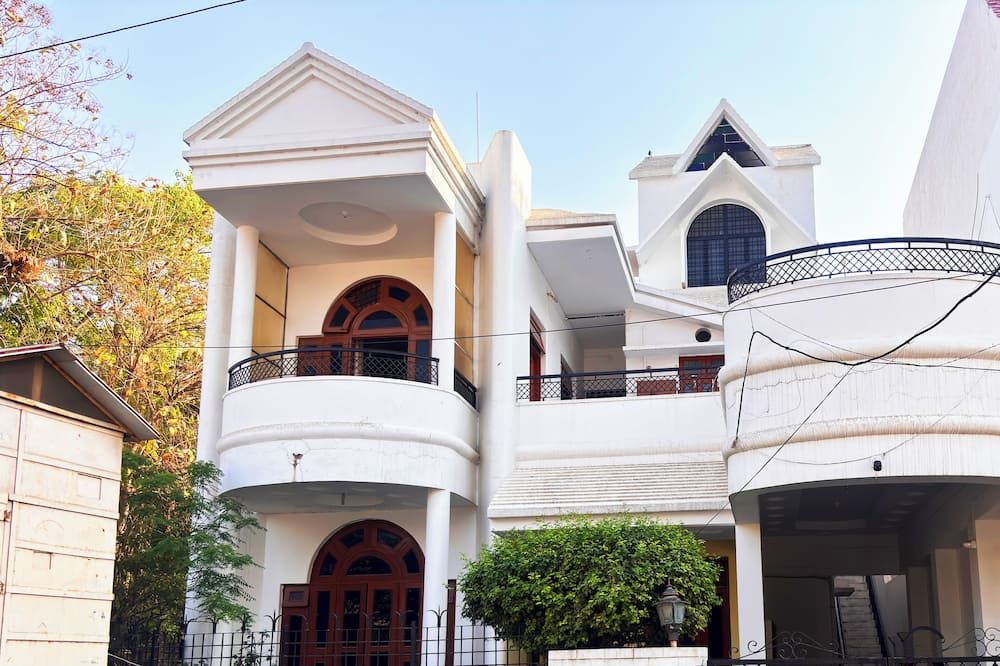 Jai Villa Homestay - Prayagraj - Building