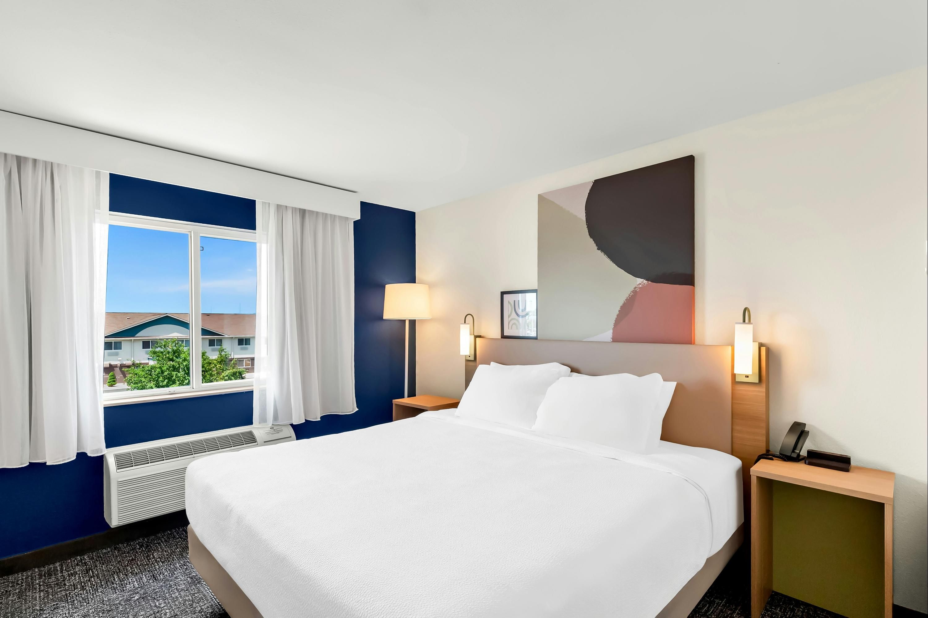 Spark by Hilton Springfield Southwest - ספרינגפילד - חדר שינה