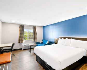 Econo Lodge Bethel - Danbury - Hawleyville - Bedroom