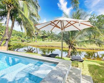 Poolside Apartments and Rooms - by KohChangVillas - Ko Chang - Piscina