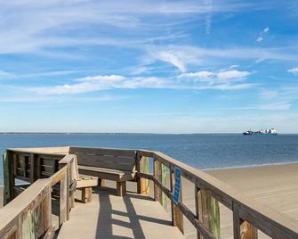 Beach Racquet A126 - Tybee Island - Balcony