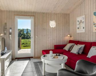 3 Bedroom Nice Home In Hirtshals - Hirtshals - Wohnzimmer