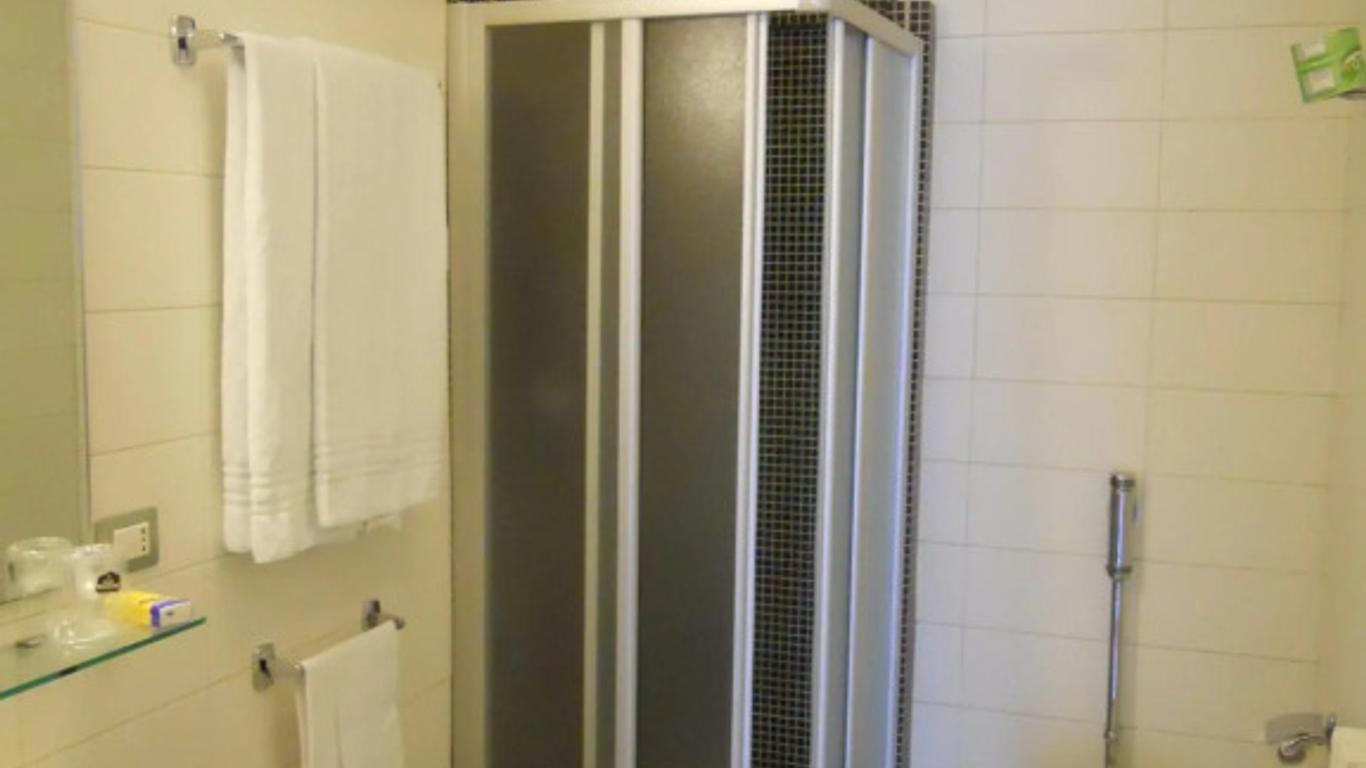 Executive Business Hotel
