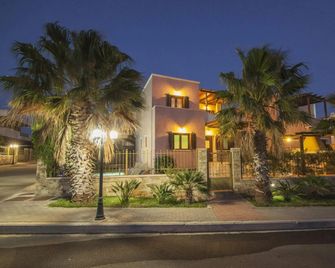 Pearls of Crete-Holiday Residences - Ierápetra - Budynek