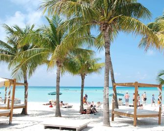 Hotel Cabanas Maria Del Mar - Isla Mujeres - Strand