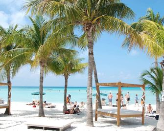 Hotel Cabanas Maria Del Mar - איסלה מוחרס - חוף