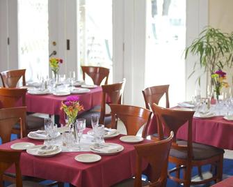The Mountaineer Inn at Stowe - Stowe - Nhà hàng