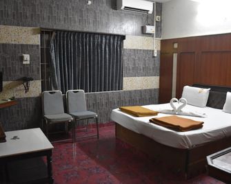 Hotel Golden Sand - Velankanni - Slaapkamer