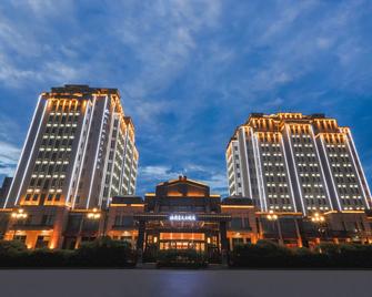 Grand Skylight Hotel Kaimei - נאנצ'אנג - בניין