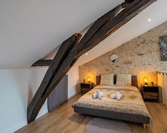 Le Loft - Classé 5 Étoiles - Saint-Front-de-Pradoux - Bedroom