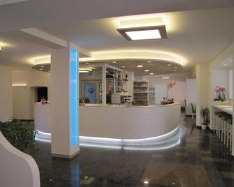 Hotel Scaranò - Levico Terme - Lễ tân