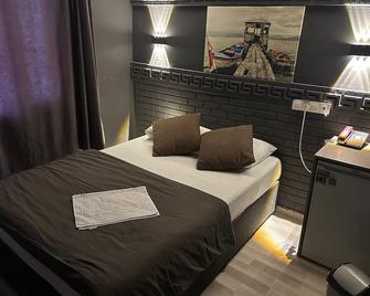 Asus Palmiye Otel - Adana - Bedroom