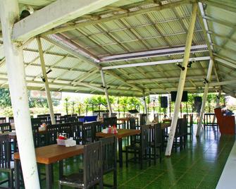 Aneto Valley Resort - Ban Patirup Thidin - Restaurante