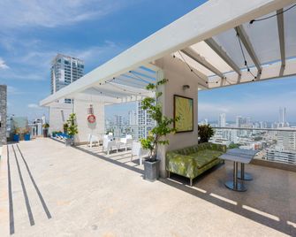Hampton By Hilton Cartagena - Cartagena - Zwembad