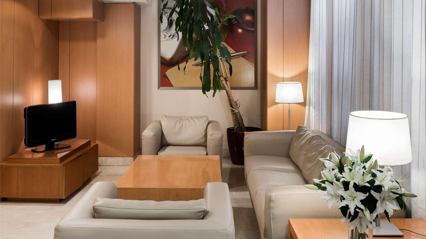 إن آيتس فالينثيا لاس ثيينثياس هوتل