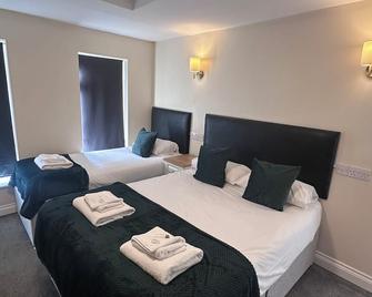 Minworth Lodge - Sutton Coldfield - Bedroom