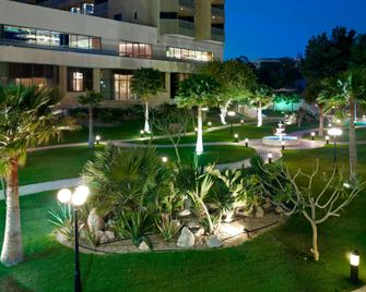 Le Méridien Al Khobar - Al Khobar - Edificio