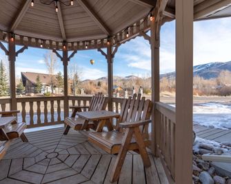 La Quinta Inn by Wyndham Steamboat Springs - Steamboat Springs - Balkong