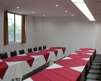 Hotel Calvete - Torreón - Meeting room