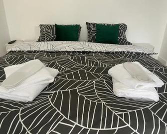 L&M Apartment - Târgu Mureş - Bedroom