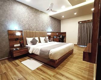 The Kashi Residency - ורנאסי - חדר שינה