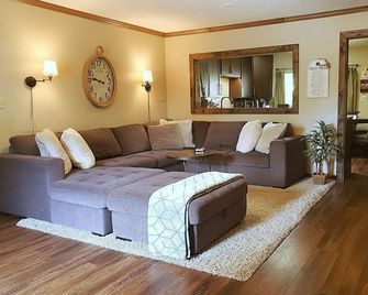 The Peaceful Hidden House, Bed & Breakfast - Castle Rock - Sala de estar