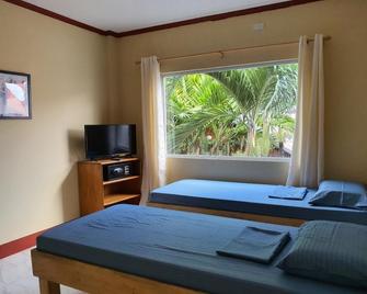One 4 Da Road - Panglao - Schlafzimmer