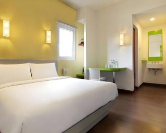Amaris Hotel Mangga Besar - Jakarta - Bedroom