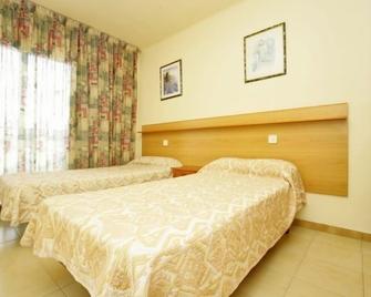 Apartamentos Pins Marina 24 - Cambrils - Sypialnia