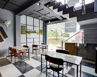 Hotel O Euphoria inn - Amroha - Restaurant