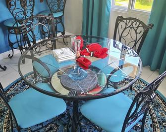 Casa Maurice Ocho Rios Villa - Ocho Rios - Dining room