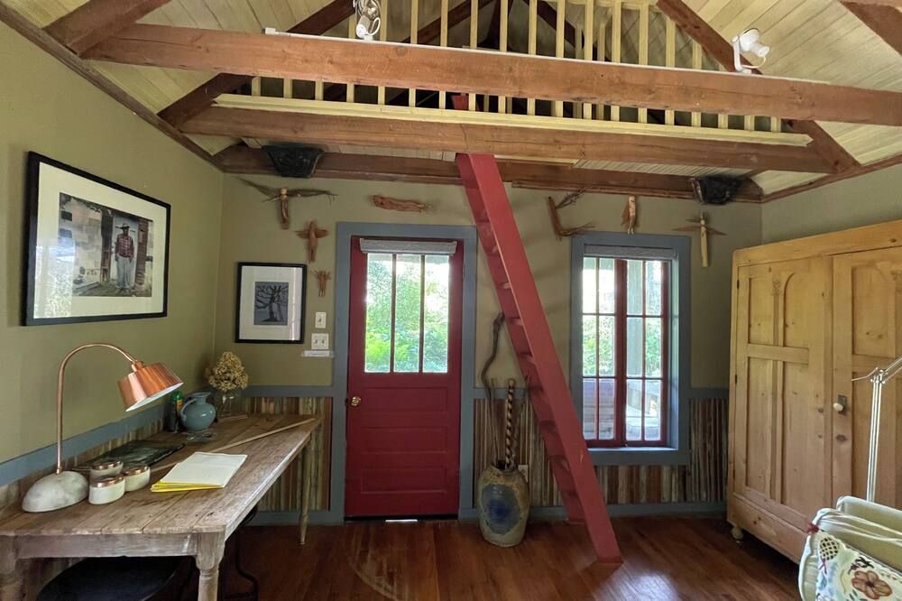 Rustic/modern Artist Cabin In The Woods - Saint Francisville - Trappen