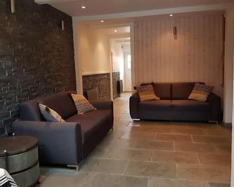 Luxury Little Cottage - Sleeps 6 With Private Swimming Pool Amou, 10 Km Orthez - Amou - Sala de estar