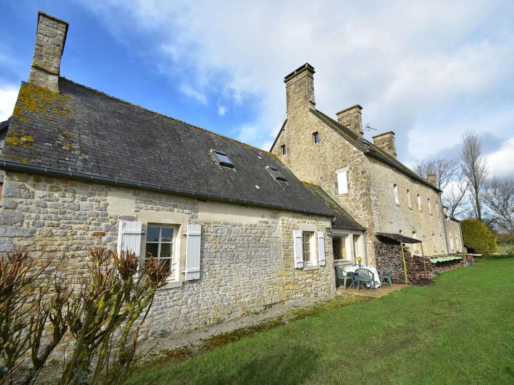 La Cigogne Nature Stay - Liesville-sur-Douve - Budova