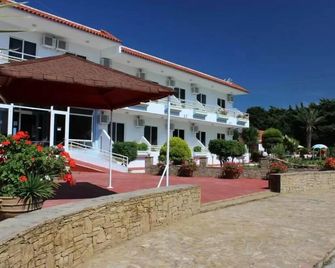 Asterias Bay-Theologos - Theologos - Gebouw