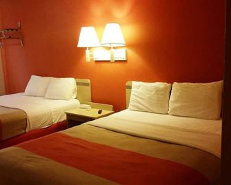 Motel 6 Elk City. Ok - Elk City - Bedroom