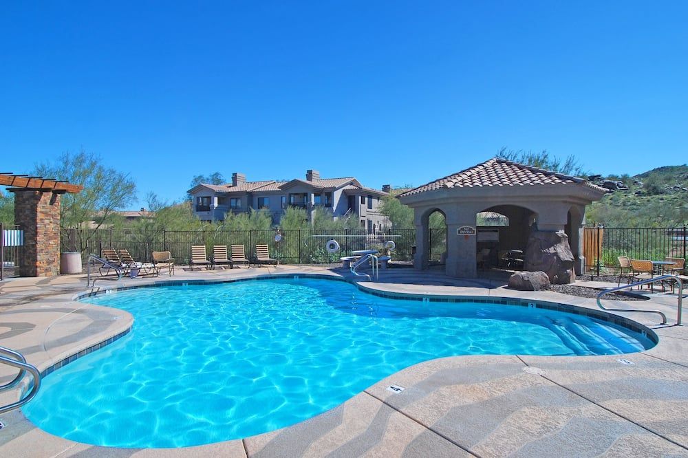 Raintree at Phoenix South Mountain Preserve - Phoenix - Pool