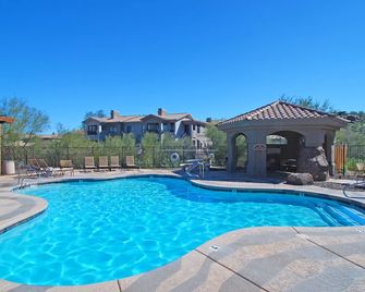 Raintree at Phoenix South Mountain Preserve - Phoenix - Pool