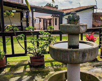 Samariwasi Airport hotel - Yaruqui