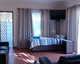 Getaway Self-Catering Tyger Valley - Durbanville - Camera da letto