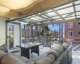 Tondio Terrace Flat 1 - Coolangatta - Balcony
